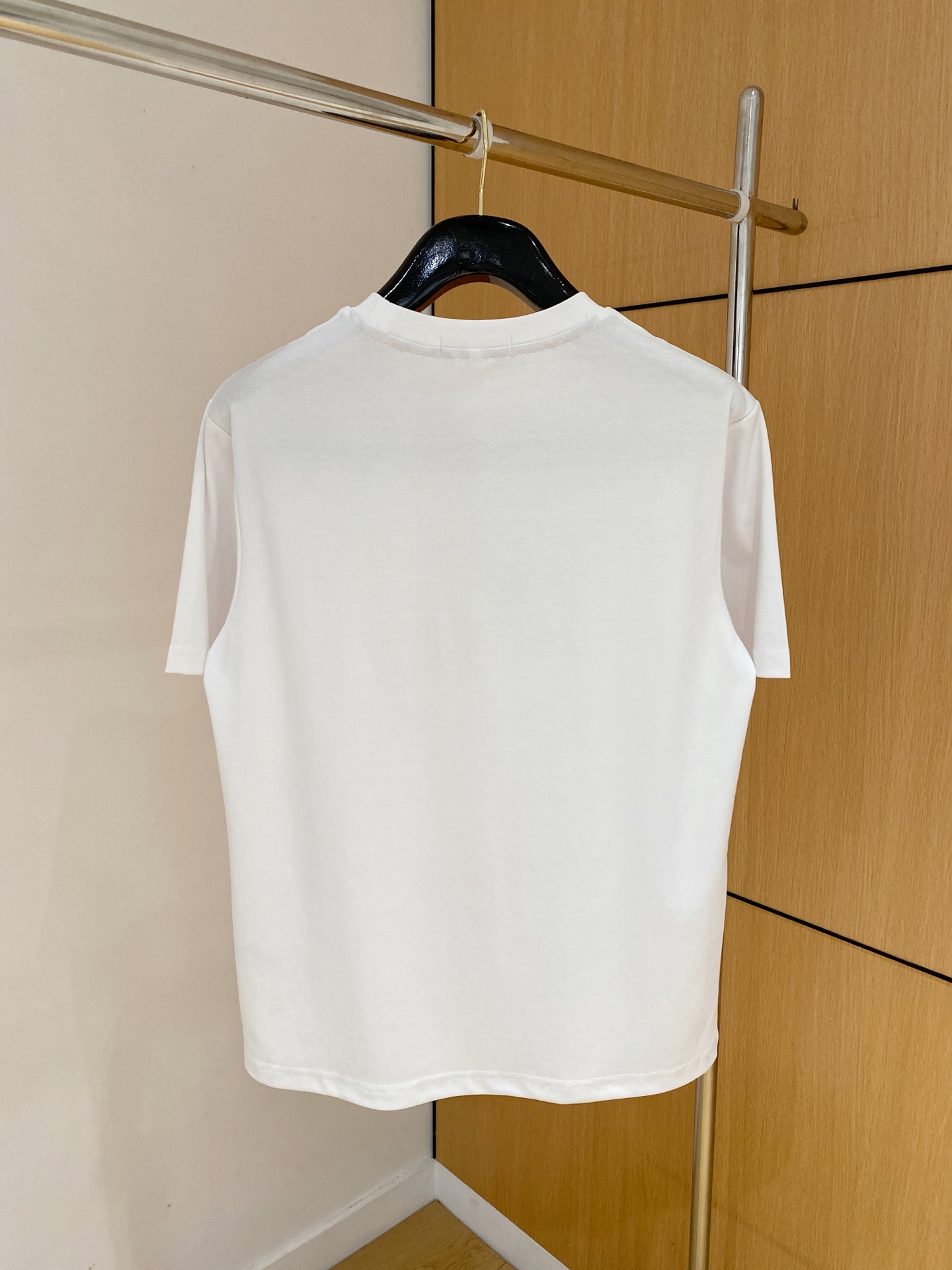 short sleeves